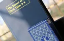 Expert At The Card Table Journal (Blau) by Magic Encarta – Image 1