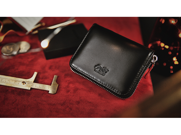 Zipper Playing Card Case (Leather) by TCC