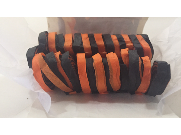 Carnival Streamer Halloween (Orange and Black) by Ra Magic