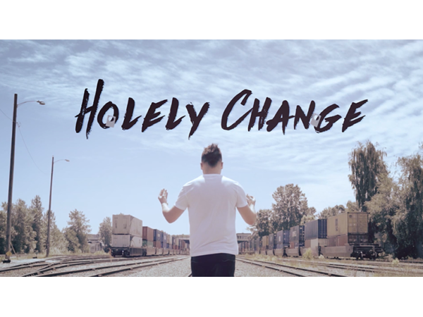 Holely Change Red  (DVD and Gimmicks) by SansMinds Creative Lab