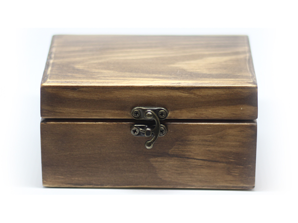 Haunted Box (Deluxe) by João Miranda