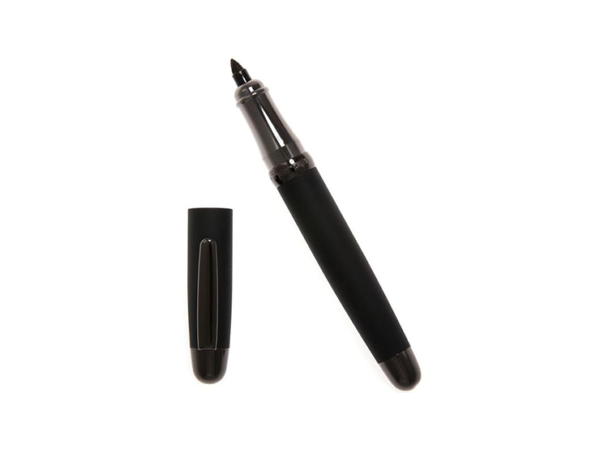 Mental Pen Sherpa Limited Edition by João Miranda and Gustavo