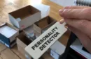 The Great Personality Detector Paddle by MagicWorld and Ian White – Image 2