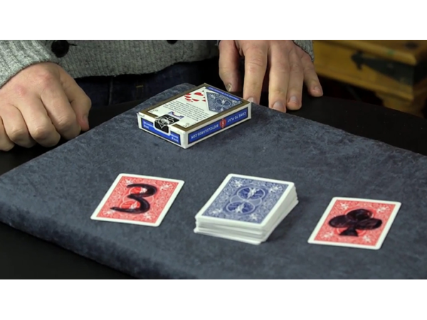Liam Montier's THE SEER DECK Gimmick and Online Instructions (Blue)