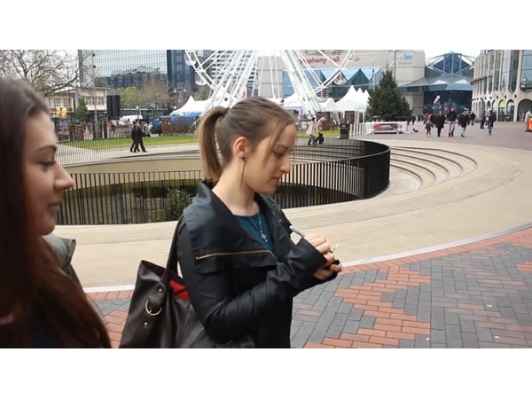 Travelling Deck Box Version Red (Gimmick and Online Instructions) by Takel