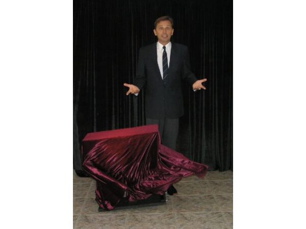 Crazy Table - Comedy  Tisch