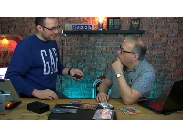 Features (Gimmicks and Online Instructions) by John Anders - Trick