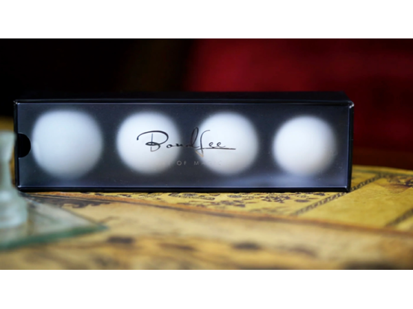 Perfect Manipulation Balls (2" White) by Bond Lee