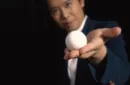 Perfect Manipulation Balls (2" White) by Bond Lee – Bild 3