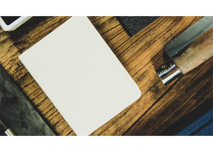 Litchi Grain Leather Clip (Ivory) by TCC