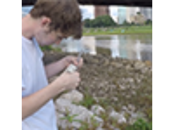 Porous by Seth Race (Gimmick and Online Instructions) by Seth Race - Trick