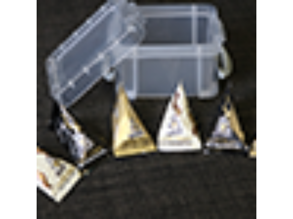 Sugar Packet (3 Regular and 3 Magnetic) by Leo Smetsters - Trick