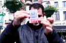 CRAZY HOLE Red (Gimmick and Online Instructions) by Mickael Chatelain - Trick – Image 4