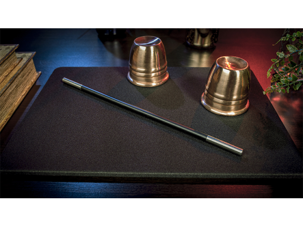 Deluxe Close-Up Pad 11X16 (Black) by Murphy's Magic Supplies