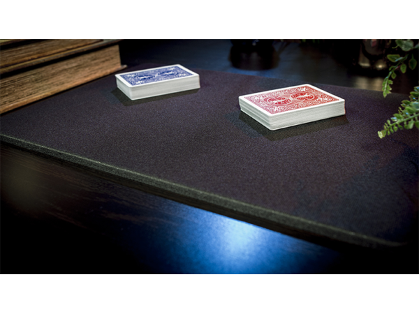 Deluxe Close-Up Pad 11X16 (Black) by Murphy's Magic Supplies