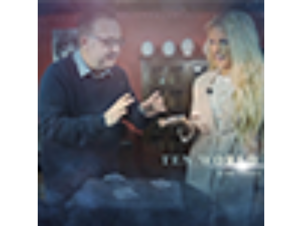 Impossible Location Card Tricks by John Carey - DVD