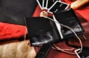 Playing Card Carrier (Artificial Leather) by TCC - Trick – Image 1
