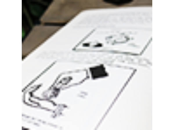 Stand-Up Sponges by Ken de Courcy - Book