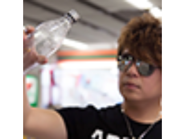 BOTTLED (Blue, No logo) by Taiwan Ben - Trick