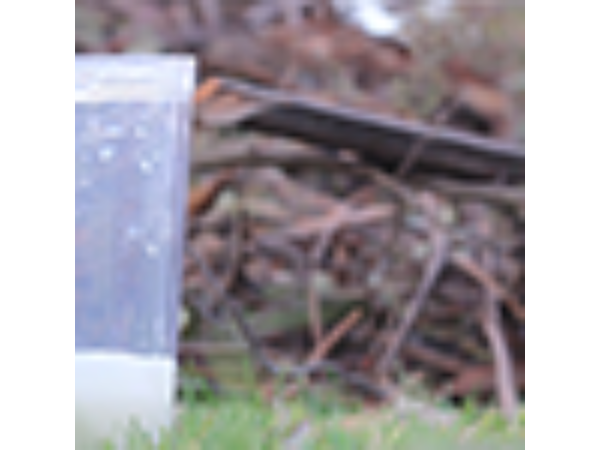 Automatic Milk Glass by Aprendemagia - Trick