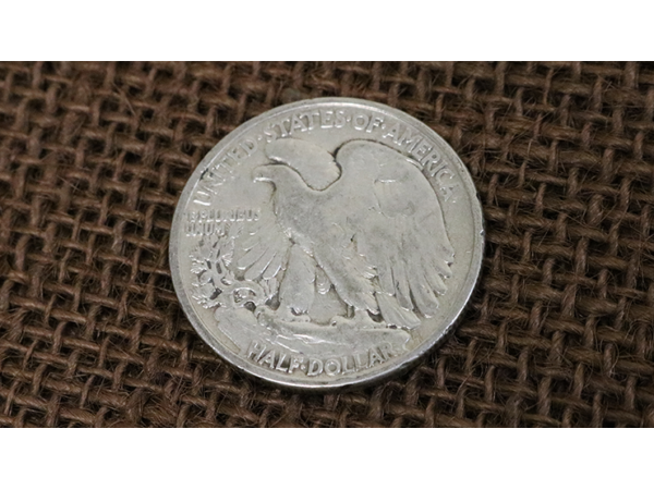 Walking Liberty Half Dollar Single Coin (Ungimmicked)