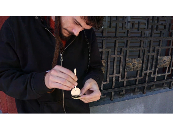 Chinese Tweezers by Mario Lopez and Tango Magic (V0018) - DVD