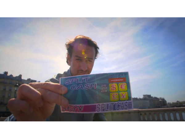 Split (Gimmicks and Online Instructions) by Yves Doumergue and JeanLuc Bertrand