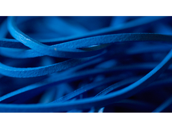 Joe Rindfleisch's SIZE 16 Rainbow Rubber Bands (Hanson Chien - Blue Pack) by Joe Rindfleisch - Trick