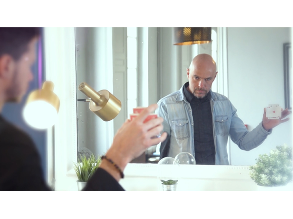 HOLD UP Blue (Gimmick and Online Instructions) by Sebastien Calbry