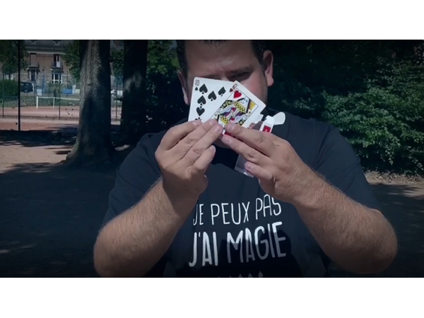 JET-BOX (Blue) by Mickael Chatelain