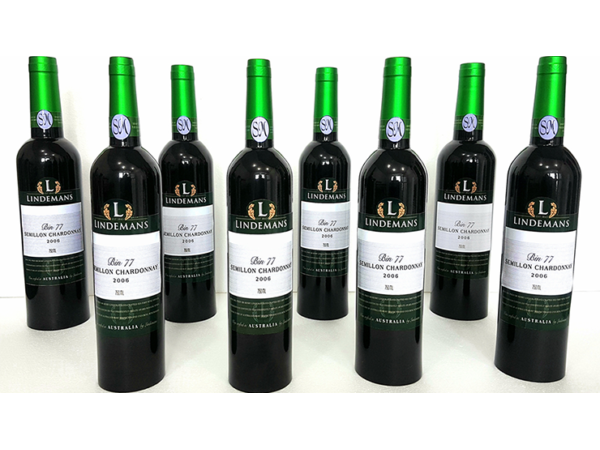 Multiplying Wine Bottles (8/GREEN) by Tora Magic - Trick