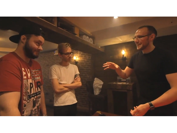 Pinnacle (Gimmicks and Online Instructions) by Brian Caswell