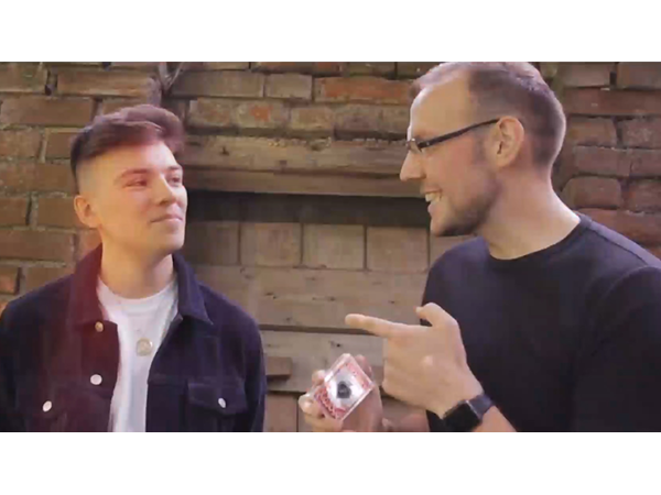 Pinnacle (Gimmicks and Online Instructions) by Brian Caswell