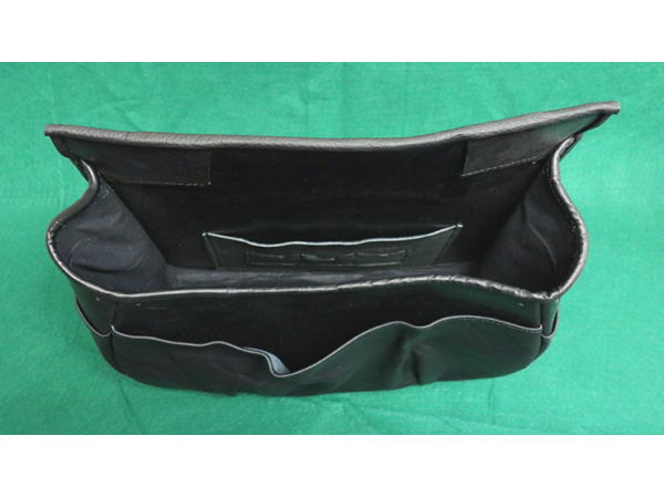 JUMBO BUSKER POUCH by The Ambitious Card