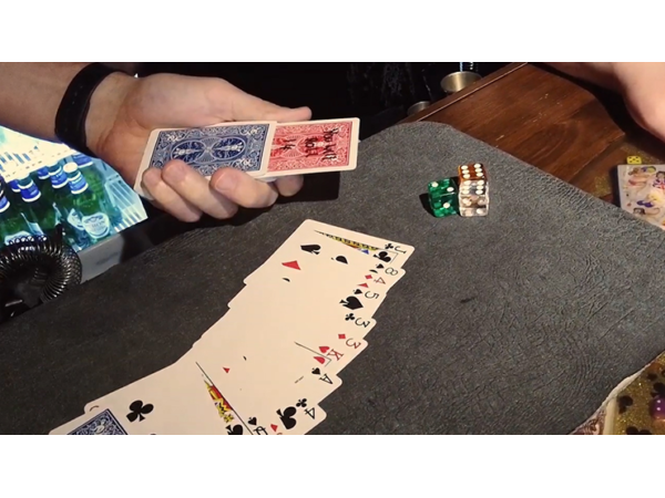 Roll (Gimmicks and Online Instructions) by Chris Congreave