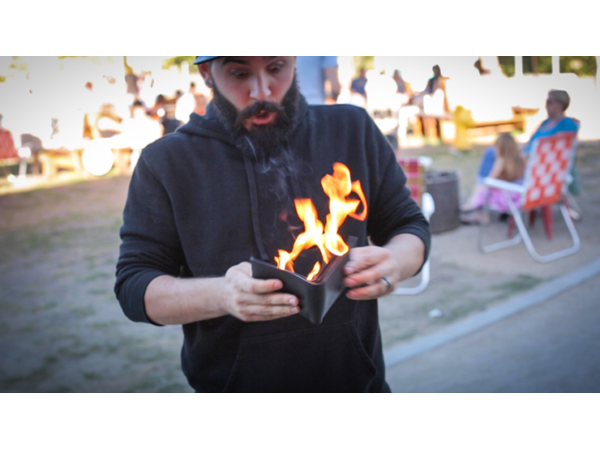 The Aficionado Fire Wallet (Gimmick and Online Instructions) by Murphy's Magic Supplies Inc.  - Trick