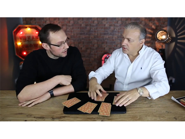 What the Tarot Holds (Gimmicks and Online Instructions) by Phil Tilson
