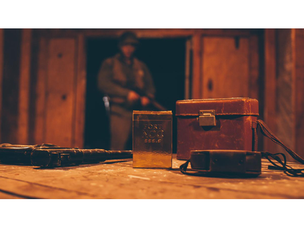 Fort NOC (GOLD) Playing Cards