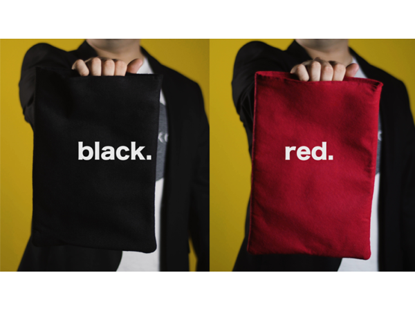 Invisibag (Black) by Joao Miranda and Rafael Baltresca