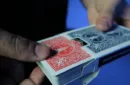 Blue Illusion (Gimmick and Online Instructions) by Yarden Aviv and Mark Mason – Bild 4