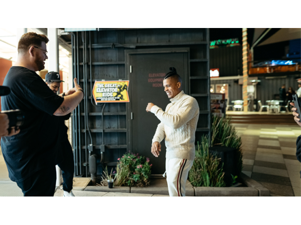 Revolve (Gimmicks and Online Instructions) by Nicholas Lawrence