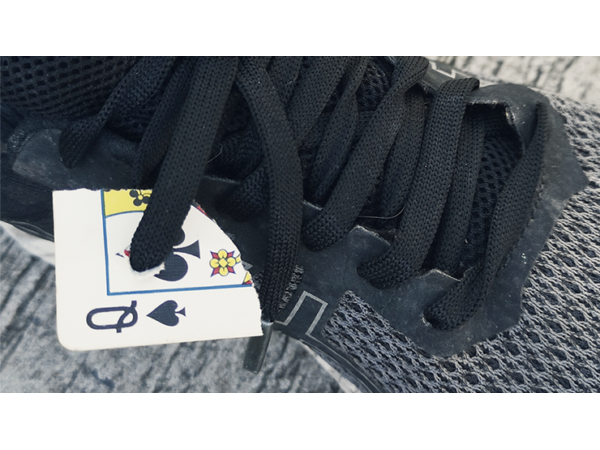 Truly Tied BLACK (Gimmick and Online Instructions) by JOTA