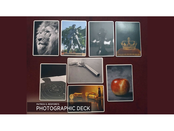 Photographic Deck Project (Gimmicks and Online Instructions) by George Tait
