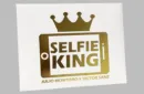 Hanson Chien Presents Selfie King by Julio Montoro and Victor Sanz – Image 1