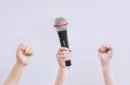 Microphone (Giggle Stick) by JL Magic / Comedy Microphone – Image 4