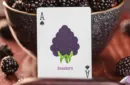 Blackberry Snackers Playing Cards by Riffle Shuffle – Image 6
