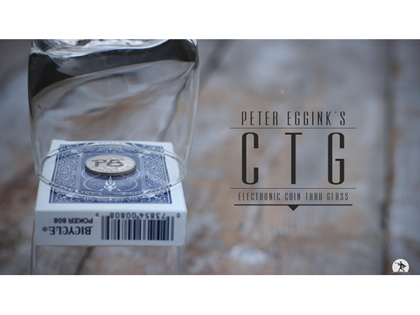 CTG Red (Gimmicks & Online Instruction) by Peter Eggink