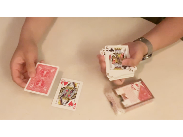 In the Visible Deck RED (Gimmicks and Online Instruction by Victory Hwan- Trick