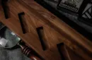 Wooden Sideways Playing Card Display Batten (Five Decks) by TCC – Bild 4