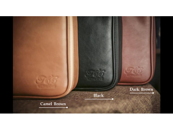 Luxury Close-Up Bag (Black) by TCC